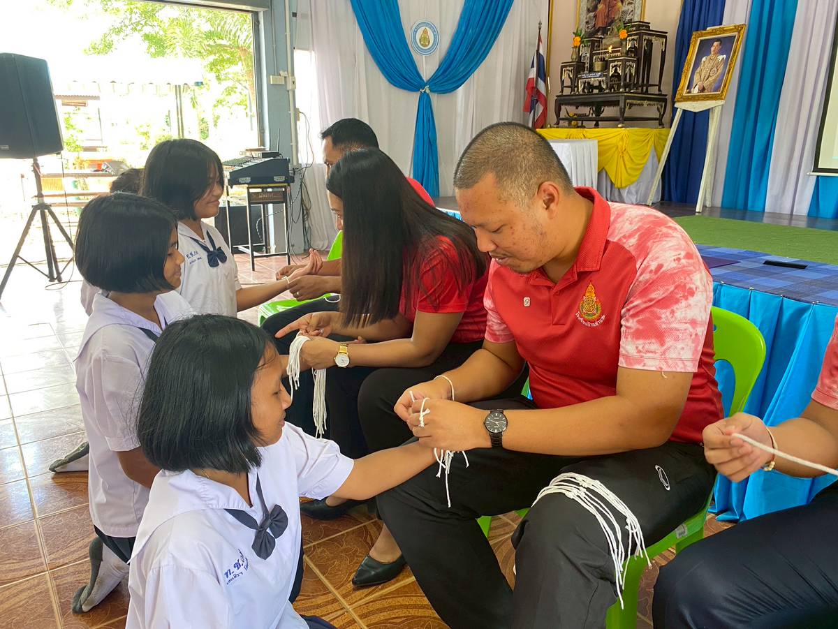<div style='text-align:center;'>
						ชื่อไฟล์ : 4cd4306ba5e97ef25440a2f0f5788d651_1361320663.jpg <a href='img/article/art_1746854908/image/g/4cd4306ba5e97ef25440a2f0f5788d651_1361320663.jpg' target='_blank' style='color:$FFF !important;' download>Download</a></div>