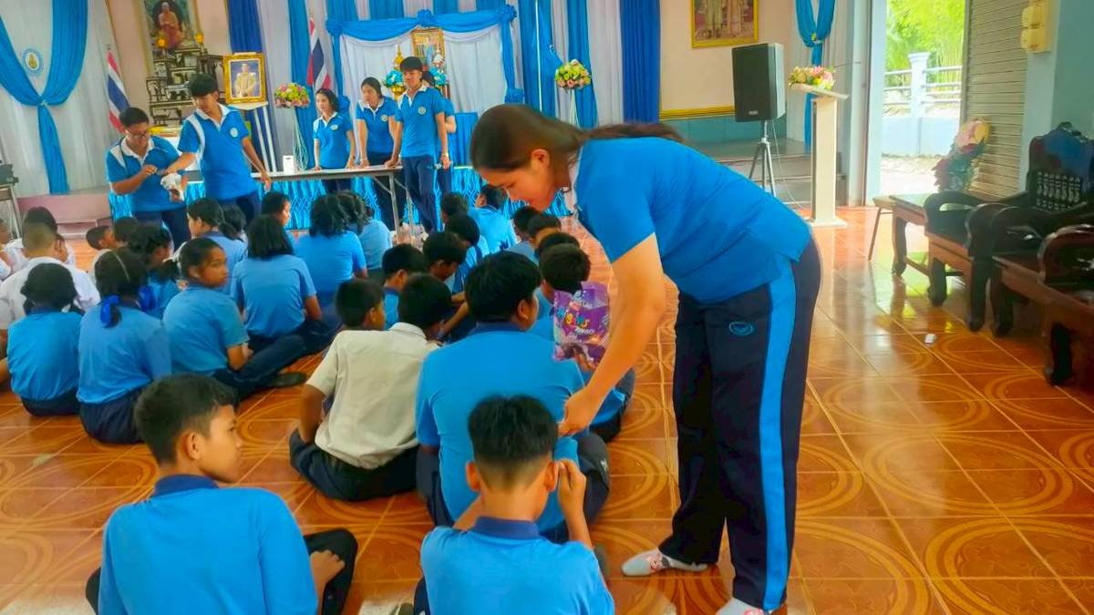 <div style='text-align:center;'>
						ชื่อไฟล์ : 10478b1778383622d9b9c9ca6f9f455d1_1439325316.jpg <a href='img/article/art_1756015939/image/g/10478b1778383622d9b9c9ca6f9f455d1_1439325316.jpg' target='_blank' style='color:$FFF !important;' download>Download</a></div>