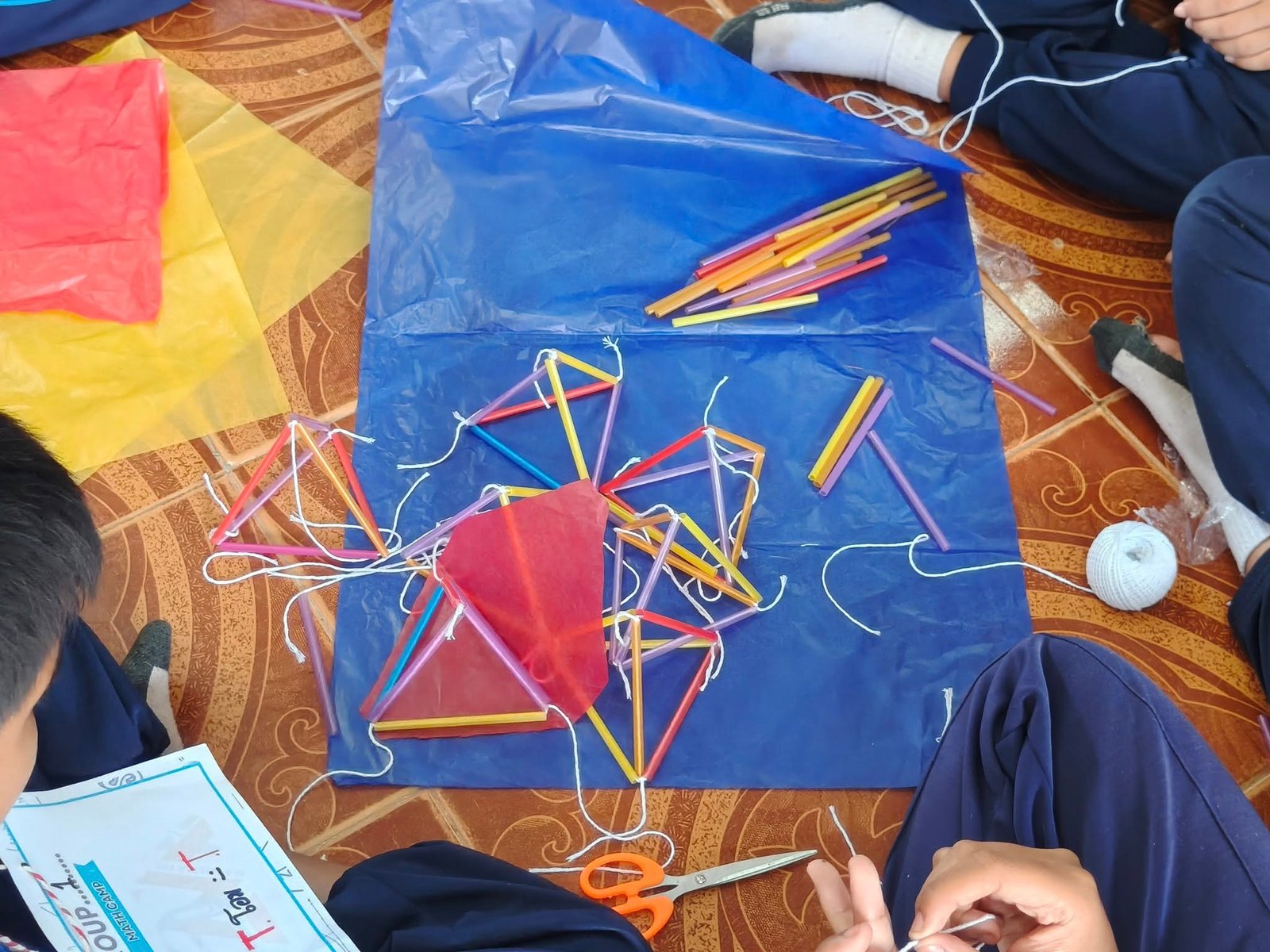 <div style='text-align:center;'>
						ชื่อไฟล์ : a269962fe1424e1ca3e68c328b9fed611_384933146.jpg <a href='img/article/art_1756617749/image/g/a269962fe1424e1ca3e68c328b9fed611_384933146.jpg' target='_blank' style='color:$FFF !important;' download>Download</a></div>