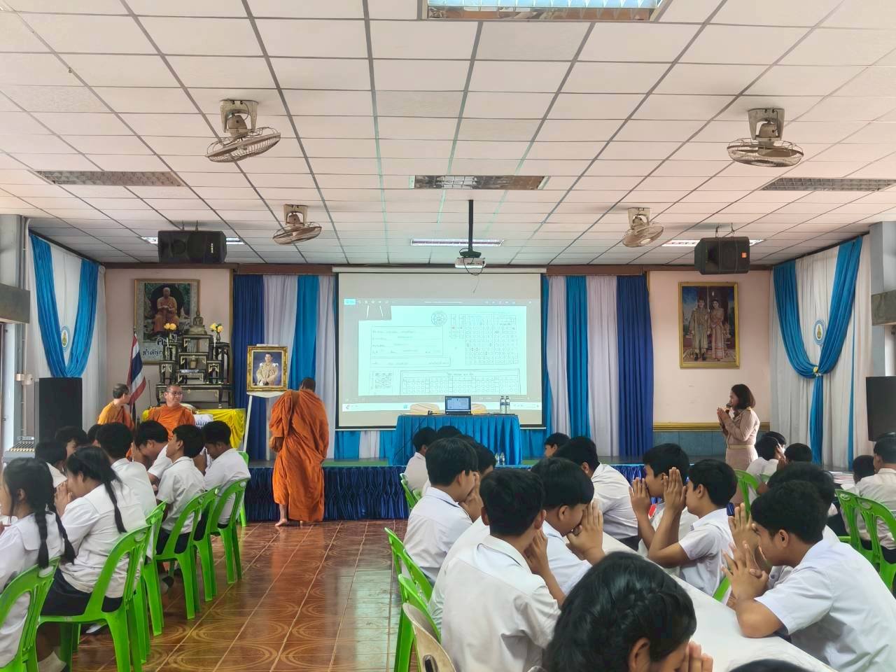 <div style='text-align:center;'>
						ชื่อไฟล์ : 85b6f89b41cae26786ac72365fff771b1_2848007035.jpg <a href='img/article/art_1764140207/image/g/85b6f89b41cae26786ac72365fff771b1_2848007035.jpg' target='_blank' style='color:$FFF !important;' download>Download</a></div>