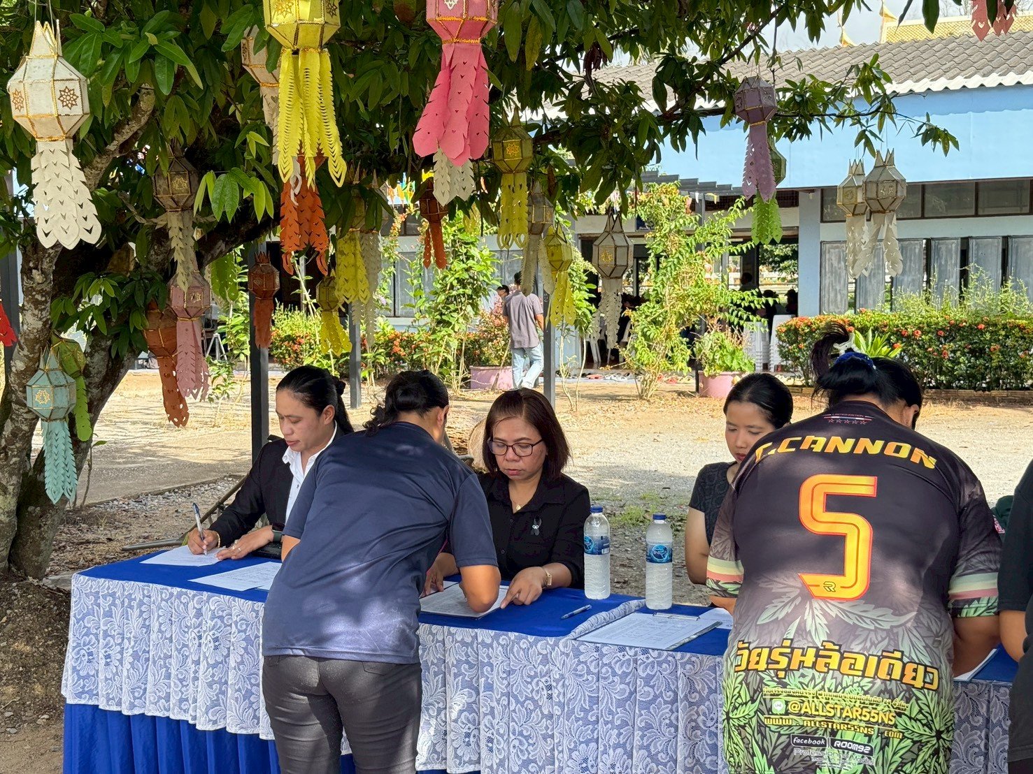 <div style='text-align:center;'>
						ชื่อไฟล์ : d0096ec6c83575373e3a21d129ff8fef1_1808265901.jpg <a href='img/article/art_1764141112/image/g/d0096ec6c83575373e3a21d129ff8fef1_1808265901.jpg' target='_blank' style='color:$FFF !important;' download>Download</a></div>