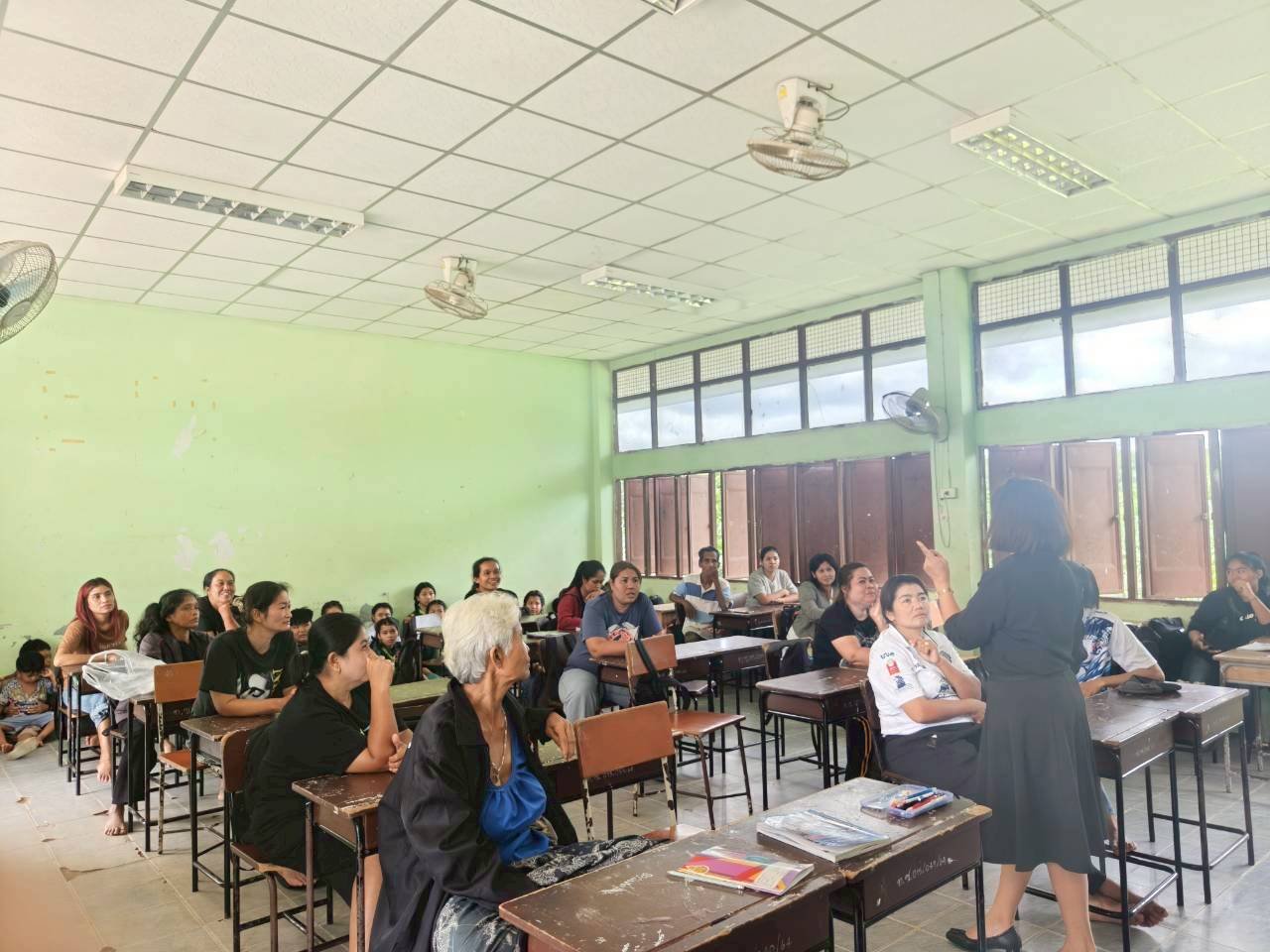 <div style='text-align:center;'>
						ชื่อไฟล์ : edab7ba7e203cd7576d1200465194ea81_3540086811.jpg <a href='img/article/art_1764141112/image/g/edab7ba7e203cd7576d1200465194ea81_3540086811.jpg' target='_blank' style='color:$FFF !important;' download>Download</a></div>