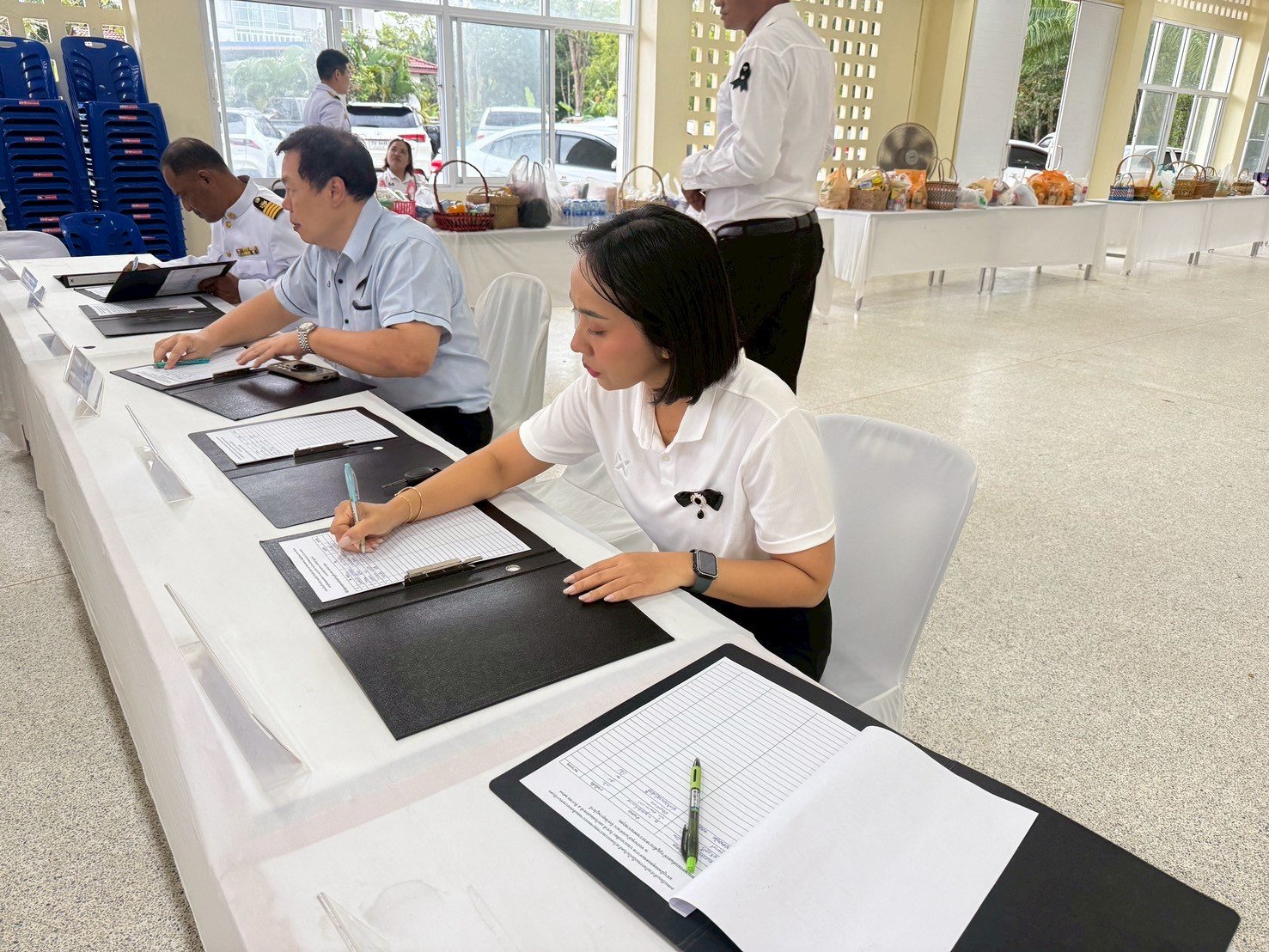 <div style='text-align:center;'>
						ชื่อไฟล์ : fe5df232cafa4c4e0f1a0294418e56601_744982653.jpg <a href='img/article/art_1765175907/image/g/fe5df232cafa4c4e0f1a0294418e56601_744982653.jpg' target='_blank' style='color:$FFF !important;' download>Download</a></div>