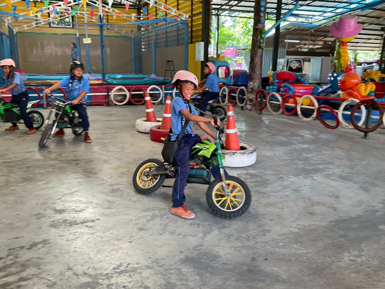 <div style='text-align:center;'>
						ชื่อไฟล์ : c7588853d975607658e9c3a1aa5a0dc01_1984710504.jpg <a href='img/article/art_1765337800/image/g/c7588853d975607658e9c3a1aa5a0dc01_1984710504.jpg' target='_blank' style='color:$FFF !important;' download>Download</a></div>