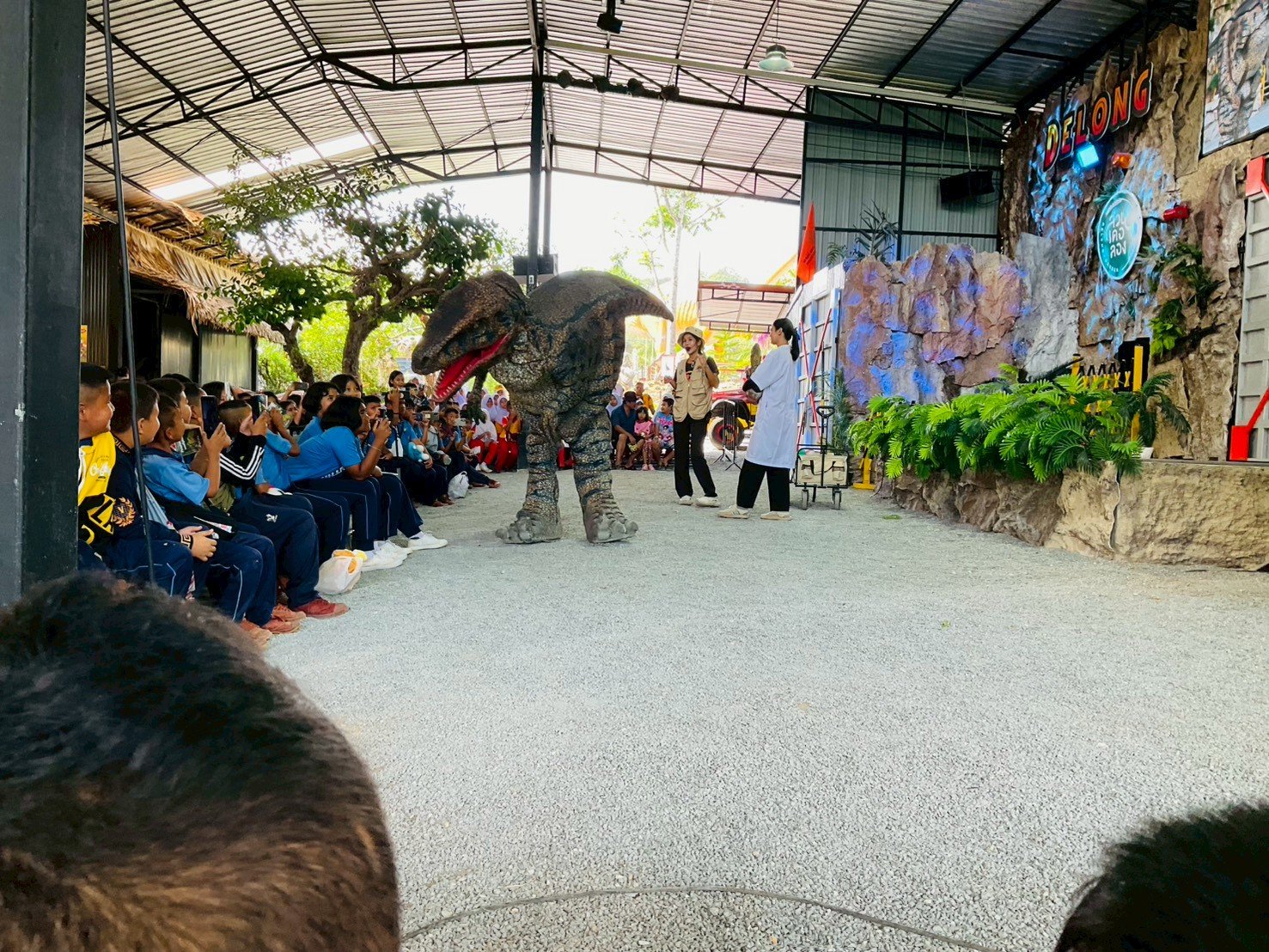 <div style='text-align:center;'>
						ชื่อไฟล์ : ca538c343179bf0fbdfab6cd10469afd1_2685772917.jpg <a href='img/article/art_1765337800/image/g/ca538c343179bf0fbdfab6cd10469afd1_2685772917.jpg' target='_blank' style='color:$FFF !important;' download>Download</a></div>