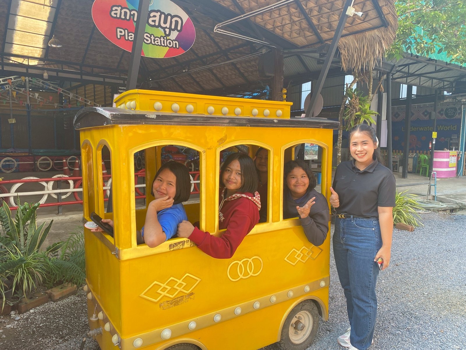 <div style='text-align:center;'>
						ชื่อไฟล์ : d0096ec6c83575373e3a21d129ff8fef1_1808265901.jpg <a href='img/article/art_1765337800/image/g/d0096ec6c83575373e3a21d129ff8fef1_1808265901.jpg' target='_blank' style='color:$FFF !important;' download>Download</a></div>