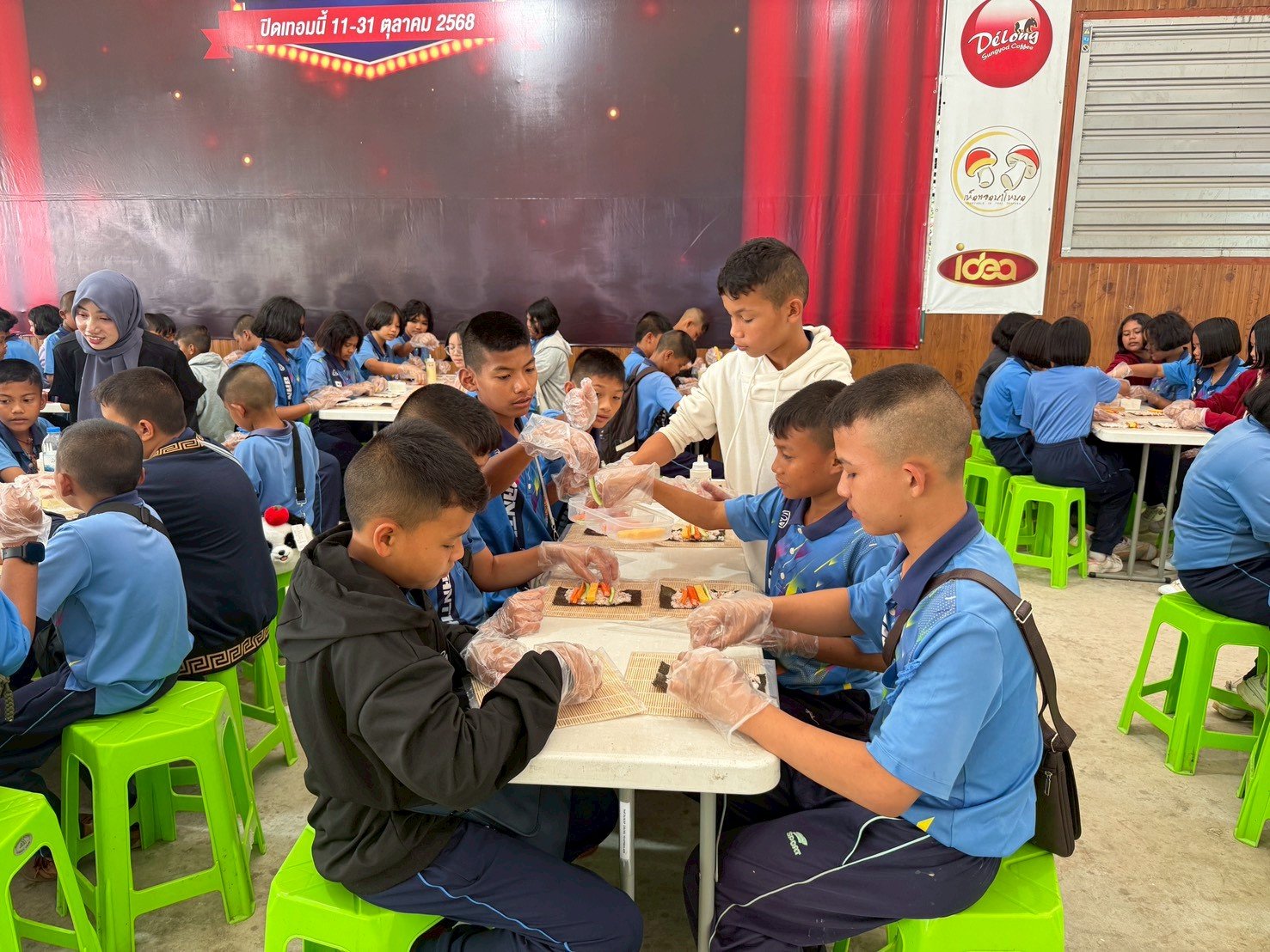 <div style='text-align:center;'>
						ชื่อไฟล์ : db3a17f7bcac837ecc1fe2bc630a54731_3999357355.jpg <a href='img/article/art_1765337800/image/g/db3a17f7bcac837ecc1fe2bc630a54731_3999357355.jpg' target='_blank' style='color:$FFF !important;' download>Download</a></div>