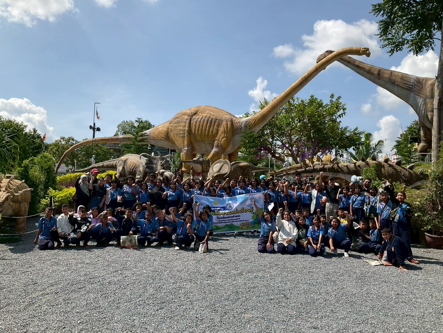 <div style='text-align:center;'>
						ชื่อไฟล์ : eb935669c45405844c35aafbd5fe43d71_794120661.jpg <a href='img/article/art_1765337800/image/g/eb935669c45405844c35aafbd5fe43d71_794120661.jpg' target='_blank' style='color:$FFF !important;' download>Download</a></div>