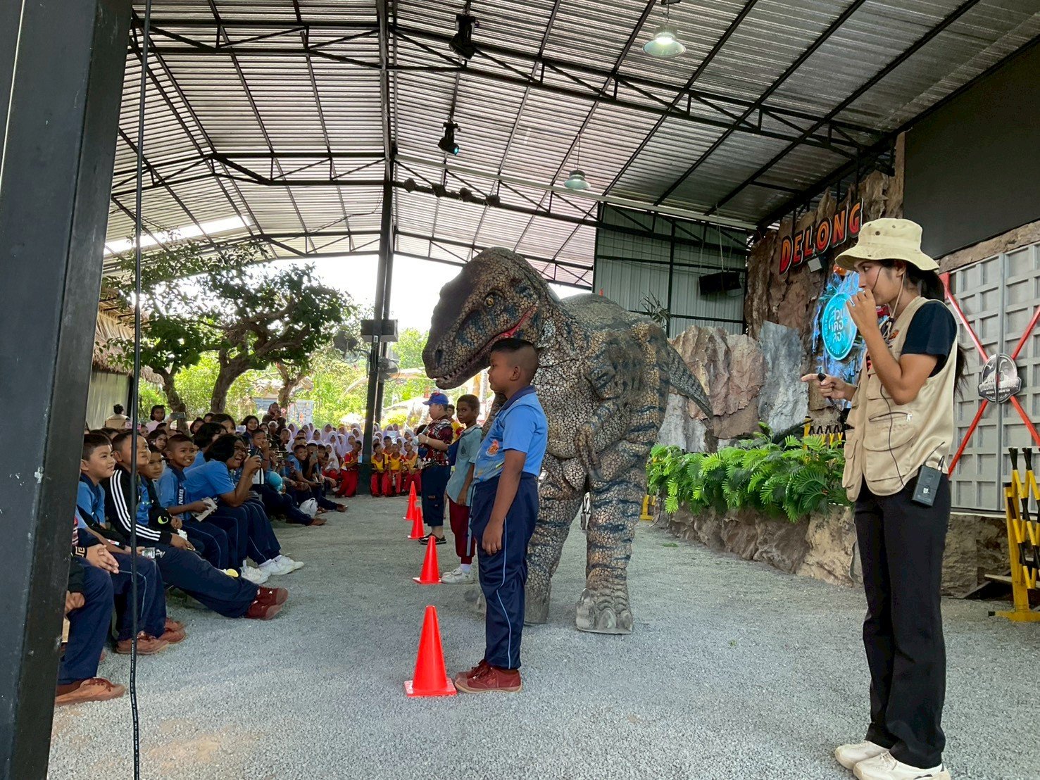 <div style='text-align:center;'>
						ชื่อไฟล์ : 134ce63057f068a219a0df338fb0b7231_3671455509.jpg <a href='img/article/art_1765337858/image/g/134ce63057f068a219a0df338fb0b7231_3671455509.jpg' target='_blank' style='color:$FFF !important;' download>Download</a></div>