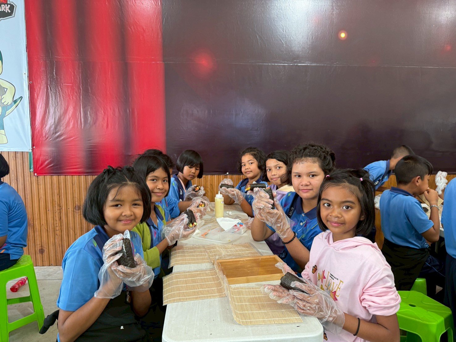 <div style='text-align:center;'>
						ชื่อไฟล์ : ae566253288191ce5d879e51dae1d8c31_646043355.jpg <a href='img/article/art_1765337858/image/g/ae566253288191ce5d879e51dae1d8c31_646043355.jpg' target='_blank' style='color:$FFF !important;' download>Download</a></div>