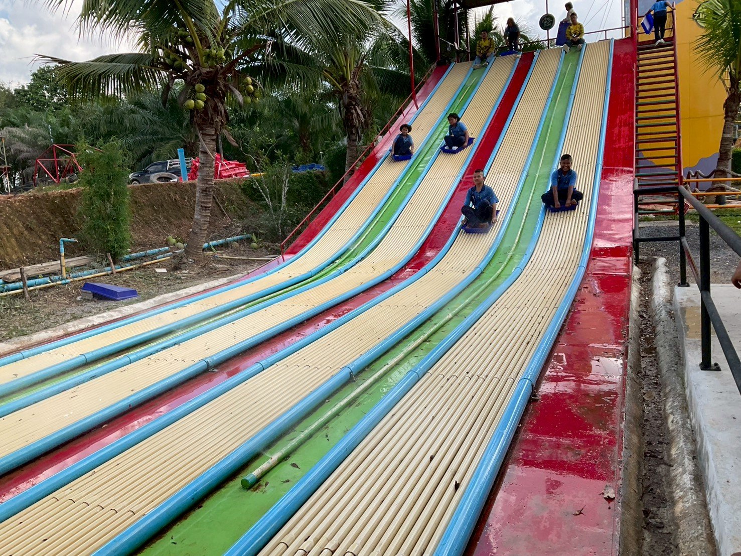 <div style='text-align:center;'>
						ชื่อไฟล์ : e3e6f22244e557f1758d397a987341451_1799976912.jpg <a href='img/article/art_1765337858/image/g/e3e6f22244e557f1758d397a987341451_1799976912.jpg' target='_blank' style='color:$FFF !important;' download>Download</a></div>