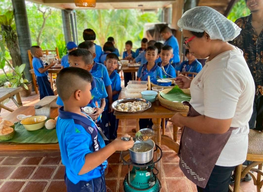 <div style='text-align:center;'>
						ชื่อไฟล์ : 64b8299d1597b8a5c7b9cb9c88642f6c1_2493582027.jpg <a href='img/article/art_1765337915/image/g/64b8299d1597b8a5c7b9cb9c88642f6c1_2493582027.jpg' target='_blank' style='color:$FFF !important;' download>Download</a></div>