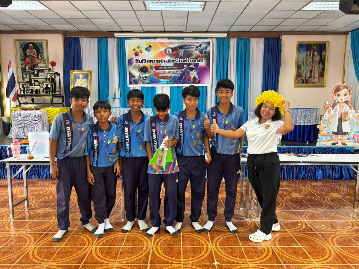 <div style='text-align:center;'>
						ชื่อไฟล์ : b3426511c156133aea9200373f683c171_1331365365.jpg <a href='img/article/art_1787110754/image/g/b3426511c156133aea9200373f683c171_1331365365.jpg' target='_blank' style='color:$FFF !important;' download>Download</a></div>