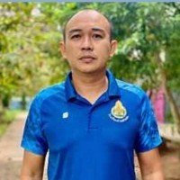 นายอภิรักษ์ อินท์จันทร์